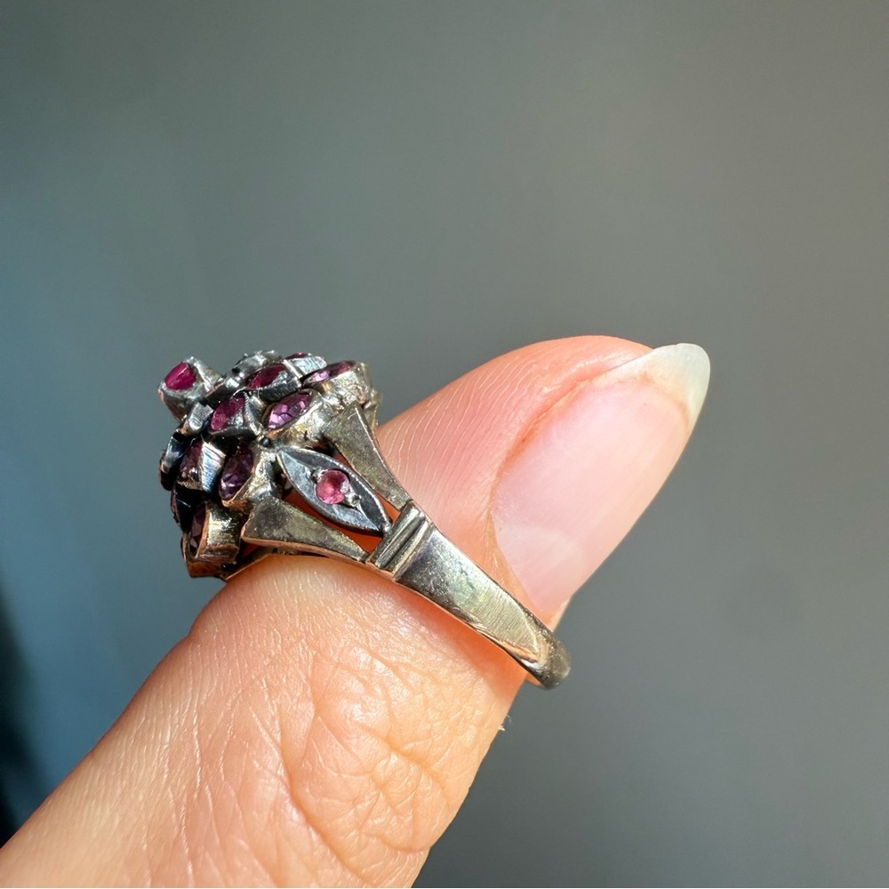 Thai Ruby Ring - Picture 3 of 7